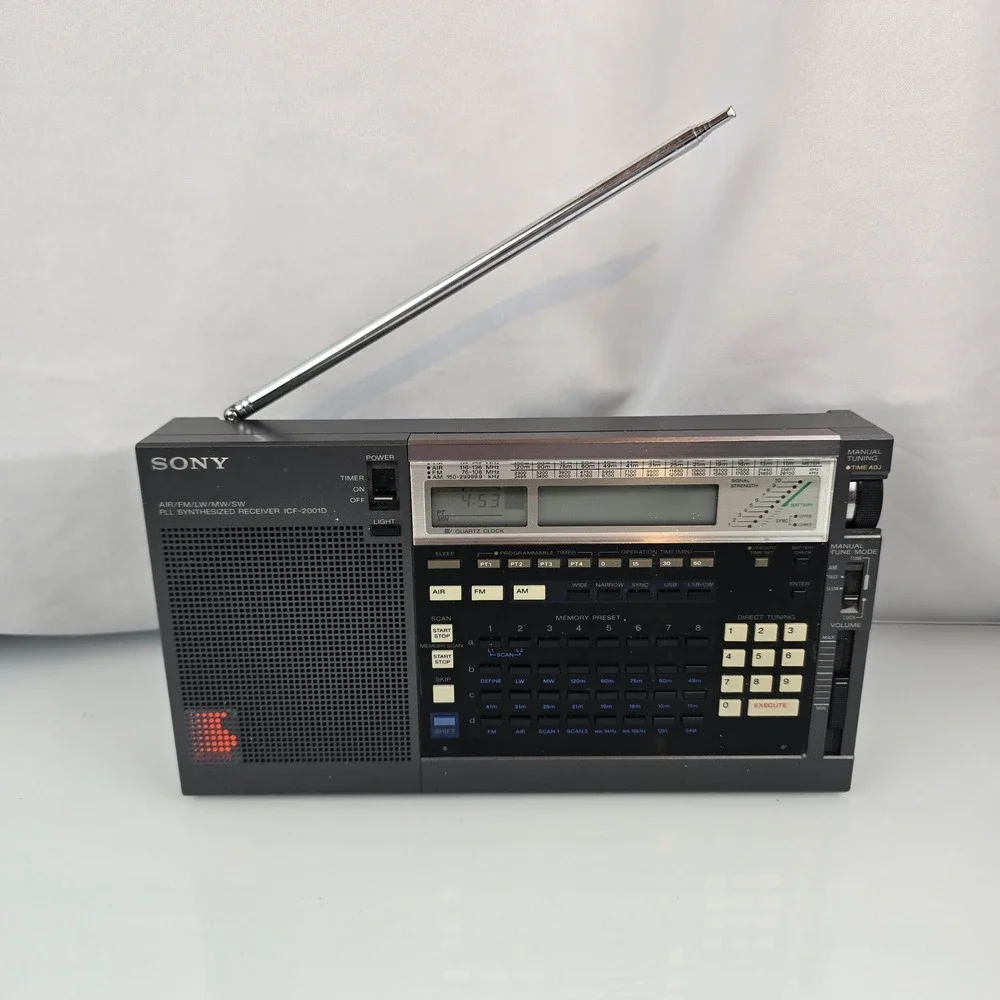 Sony ICF-2001D Air FM LW MW SW PLL Synthesized Receiver Radio Made in Japan READ
